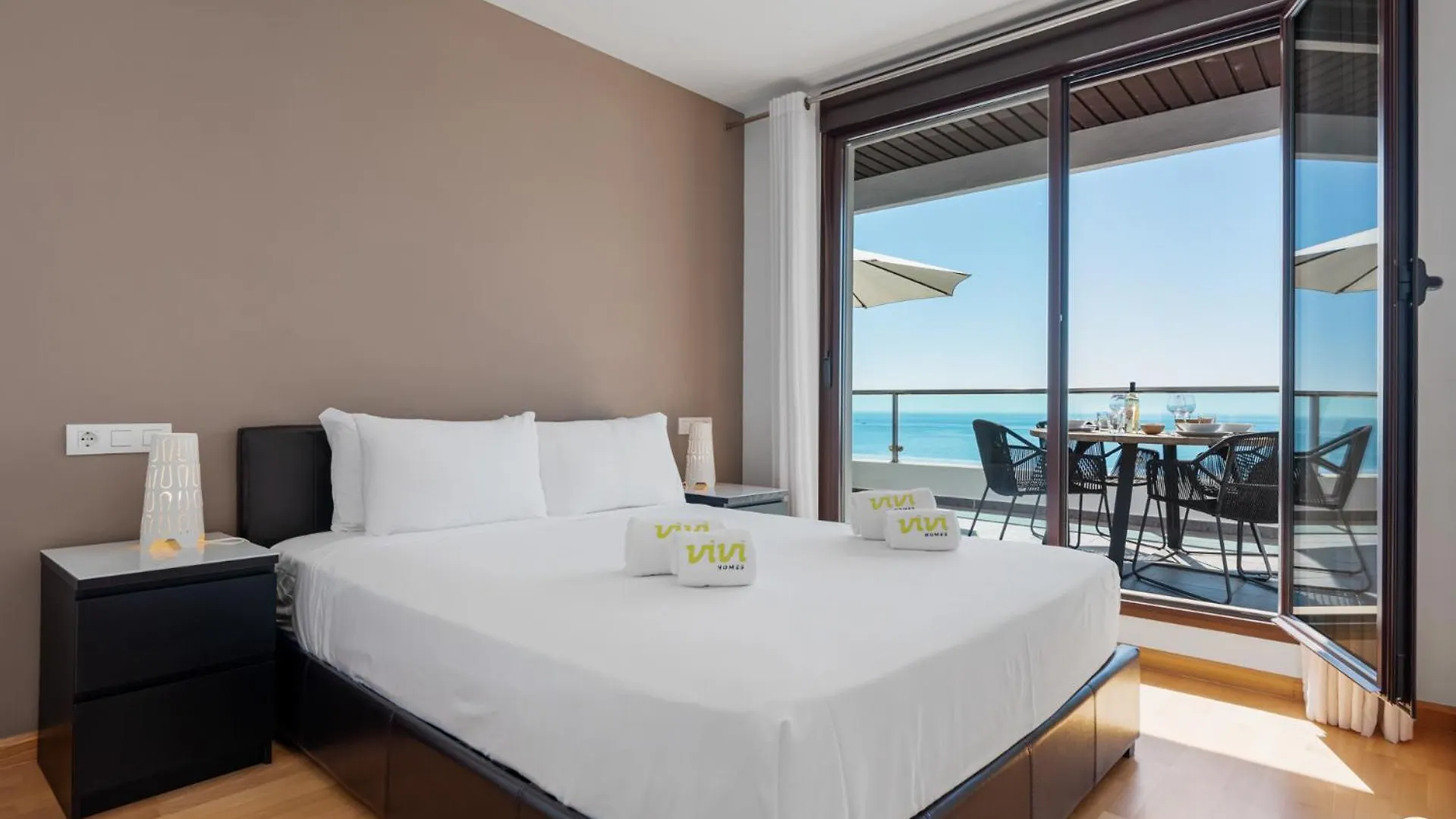 Apartmán Vivi Homes - Casa Skye Pool, Terrace & Sea View Estepona